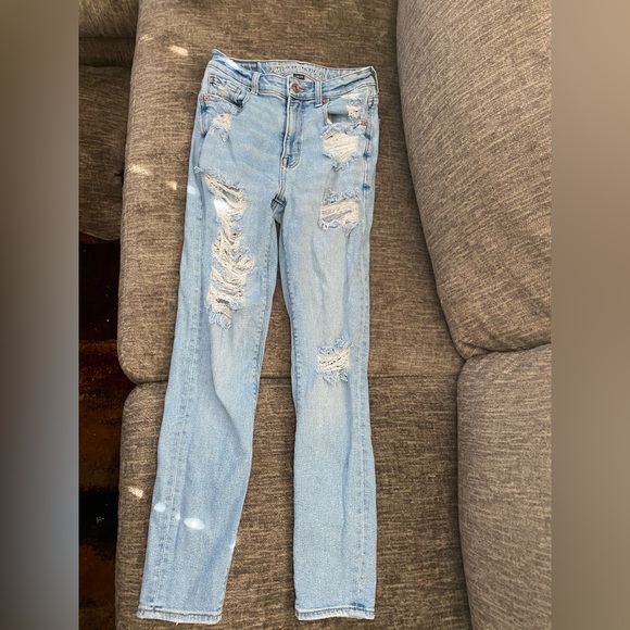 American Eagle Outfitters Jeans American Eagle 0 Mom Jeans Poshmark